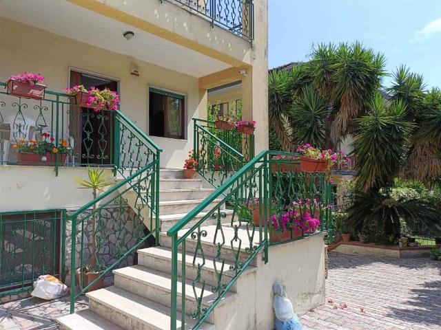 Villetta a schiera in vendita a Baronissi SA