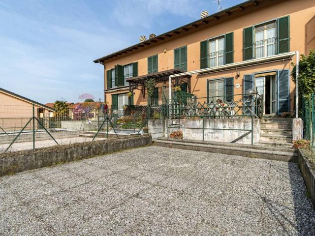 Villetta a schiera in vendita a Bosisio Parini LC
