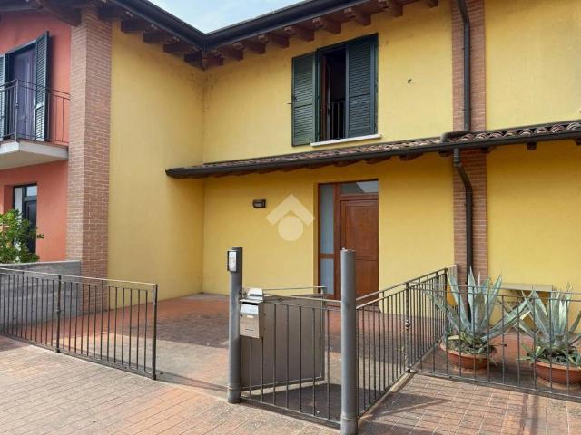 Villetta a schiera in vendita a Borgo San Giacomo BS
