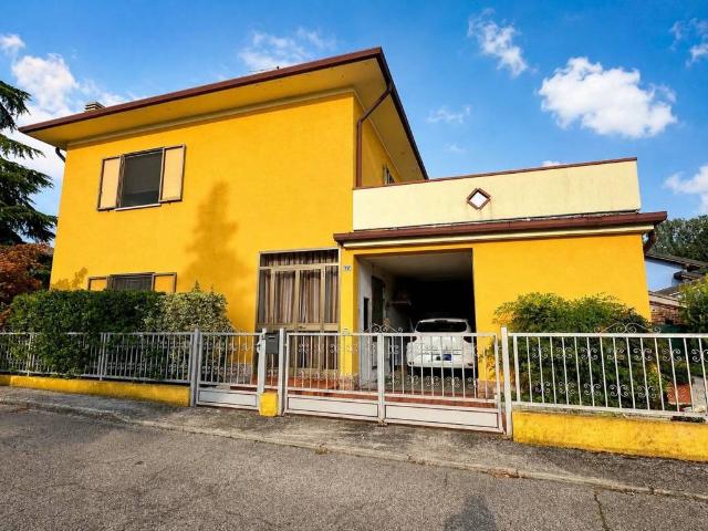 Villetta a schiera in vendita a Borgocarbonara MN