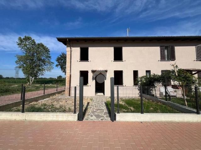 Villetta a schiera in vendita a Cadeo PC
