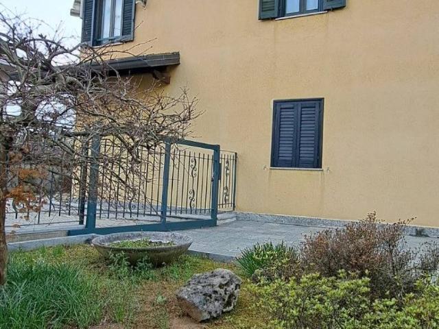 Villetta a schiera in vendita a Cairate VA