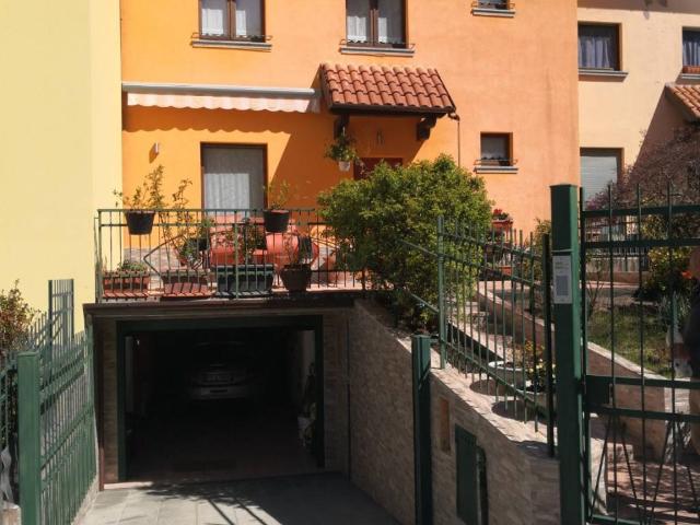 Villetta a schiera in vendita a Calolziocorte LC