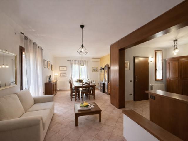 Villetta a schiera in vendita a Calci 220 mq Rif: 1407477