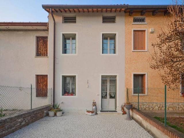 Villetta a schiera in vendita a Caldogno VI