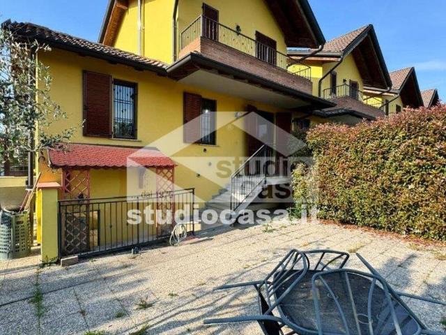 Villetta a schiera in vendita a Calvenzano BG