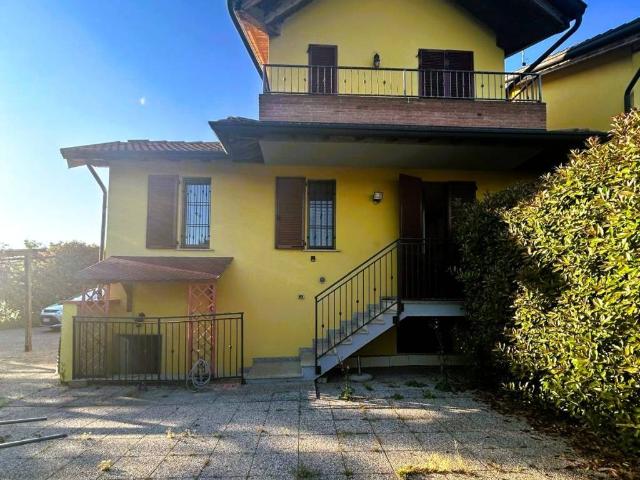 Villetta a schiera in vendita a Calvenzano BG