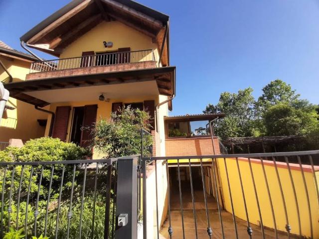 Villetta a schiera in vendita a Calvenzano BG