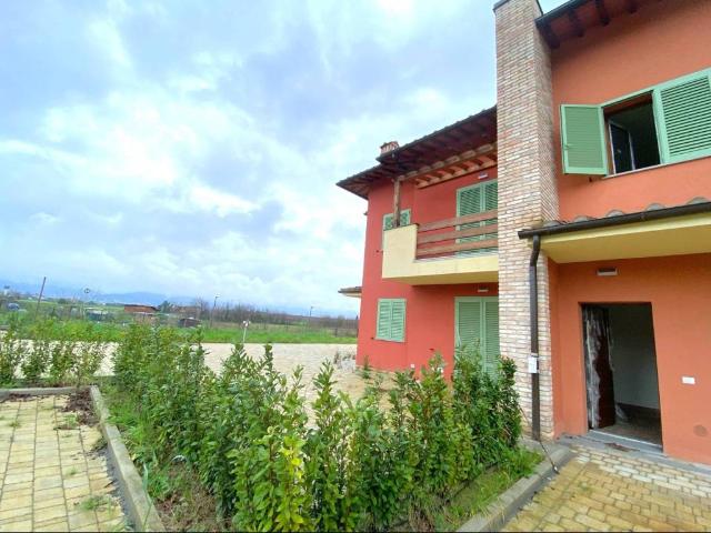 Villetta a schiera in vendita a Campi Bisenzio FI