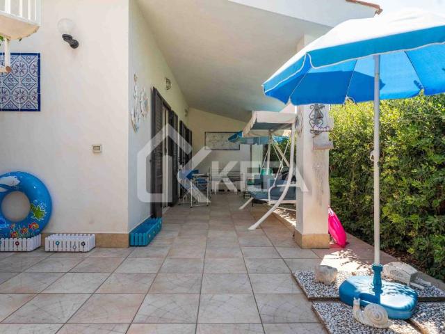Villetta a schiera in vendita a Campofelice di Roccella PA