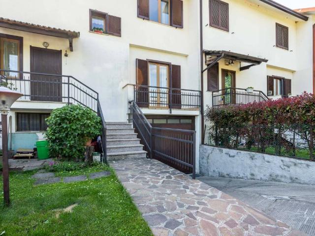 Villetta a schiera in vendita a Casatenovo LC