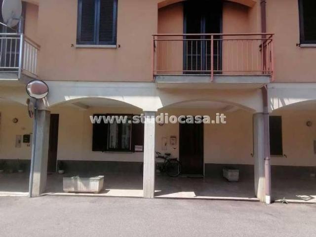 Villetta a schiera in vendita a Casalmorano CR