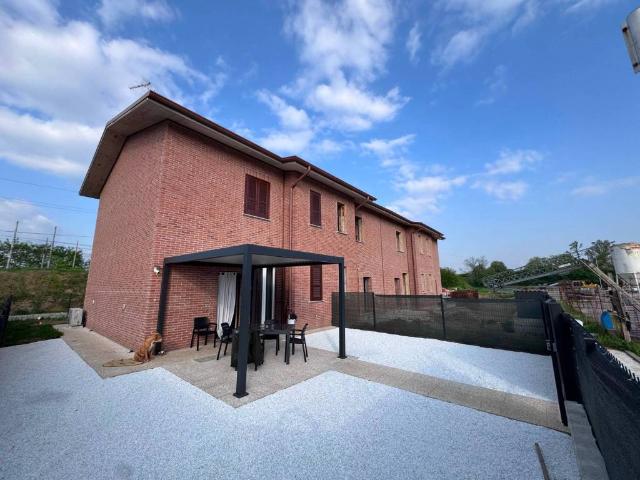 Villetta a schiera in vendita a Casalpusterlengo LO