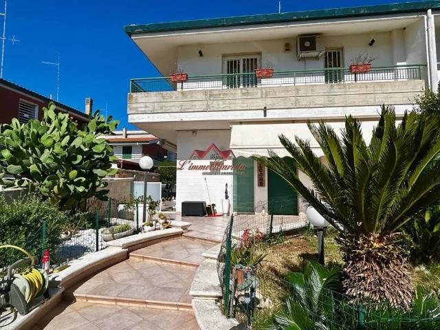 Villetta a schiera in vendita a Casamassima BA