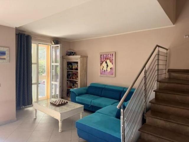 Villetta a schiera in vendita a Cascine Buti 190 mq Rif: 1417295
