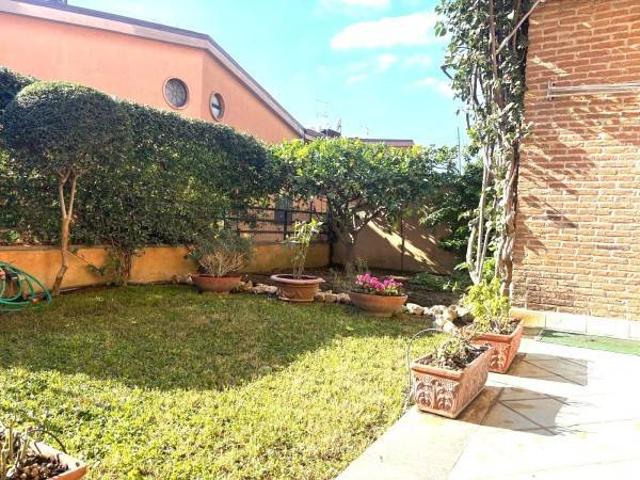 Villetta a schiera in vendita a Caserta CE