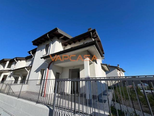 Villetta a schiera in vendita a Castel Rozzone BG