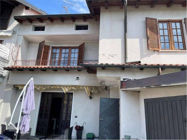 Villetta a schiera in vendita a Castelletto Sopra Ticino NO