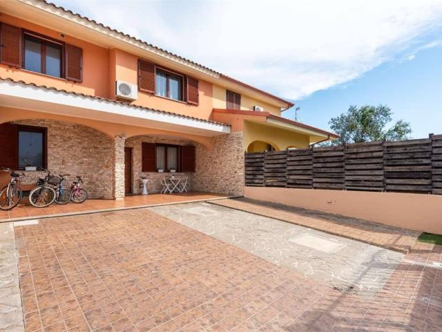 Villetta a schiera in vendita a Capoterra CA