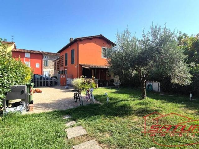 Villetta a schiera in vendita a Capannori LU