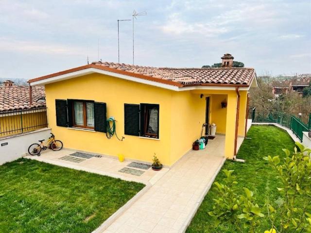 Villetta a schiera in vendita a Capena RM