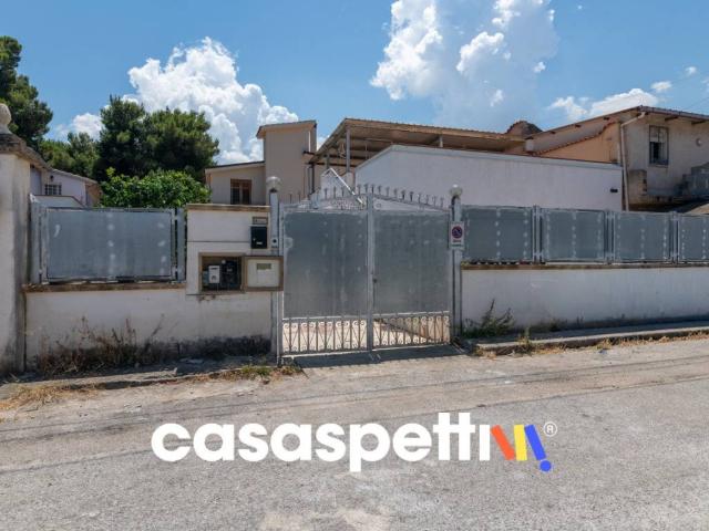 Villetta a schiera in vendita a Carini PA