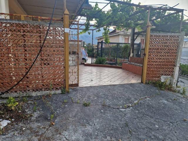 Villetta a schiera in vendita a Carini PA