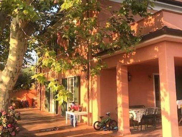 Villetta a schiera in vendita a Carrara MS