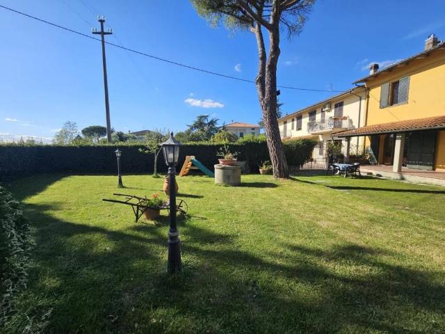 Villetta a schiera in vendita a Cerreto Guidi FI