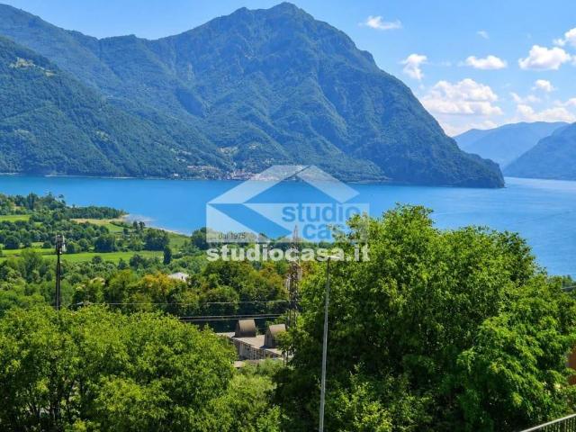 Villetta a schiera in vendita a Costa Volpino BG