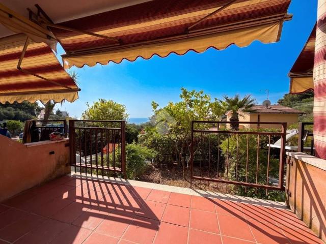 Villetta a schiera in vendita a Costarainera IM