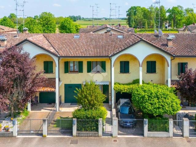 Villetta a schiera in vendita a Correggio RE