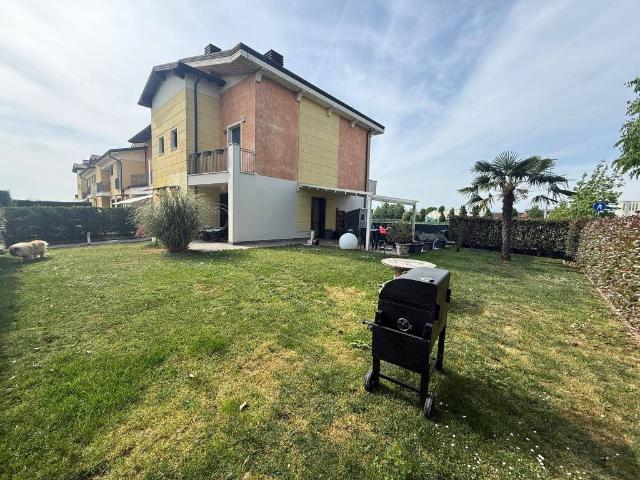 Villetta a schiera in vendita a Cortenuova BG