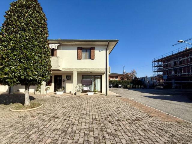 Villetta a schiera in vendita a Este PD