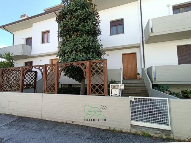 Villetta a schiera in vendita a Fano PU