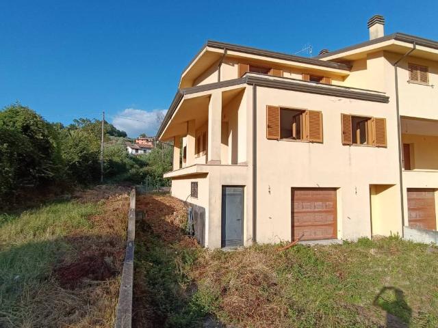 Villetta a schiera in vendita a Ferentino FR