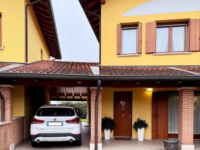 Villetta a schiera in vendita a Fiume Veneto PN