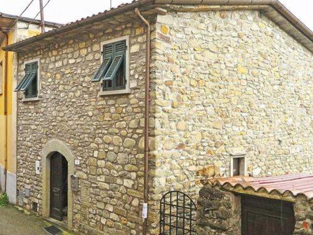 Villetta a schiera in vendita a Fivizzano MS