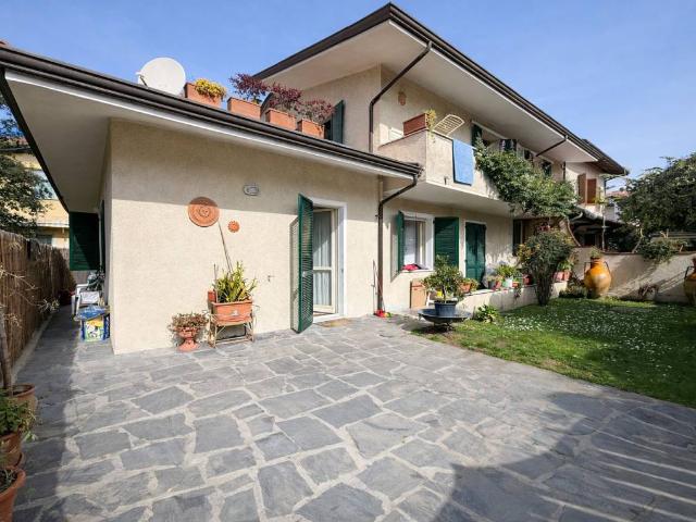 Villetta a schiera in vendita a Forte dei Marmi LU