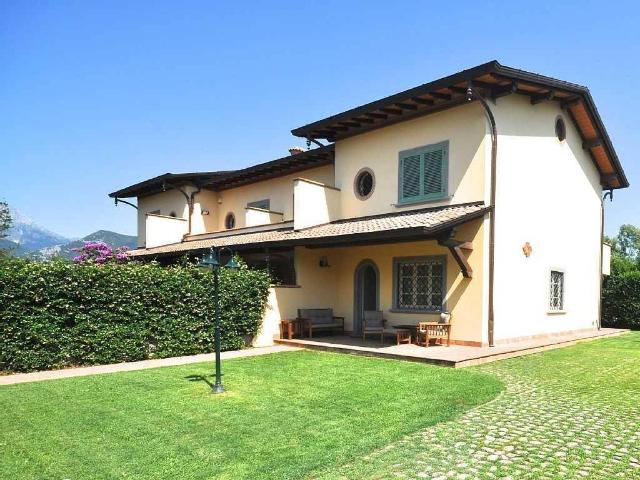 Villetta a schiera in vendita a Forte dei Marmi LU
