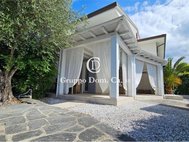 Villetta a schiera in vendita a Forte dei Marmi LU