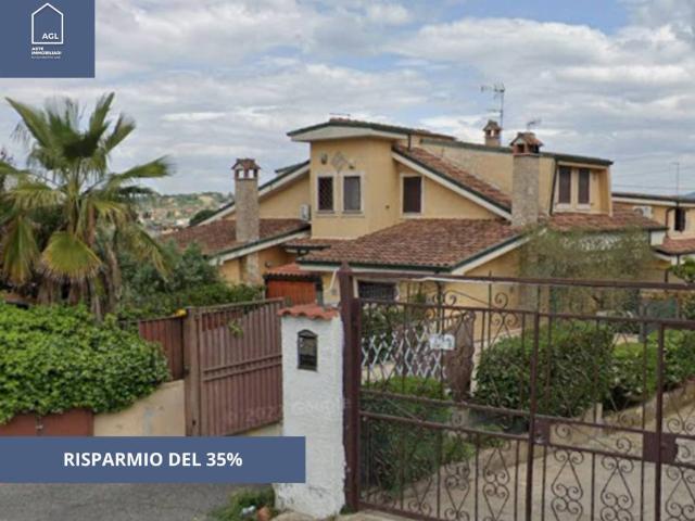 Villetta a schiera in vendita a Guidonia Montecelio RM