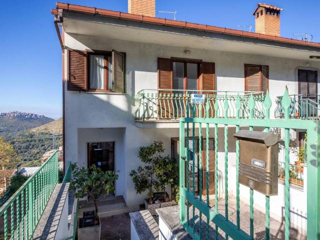 Villetta a schiera in vendita a Guidonia Montecelio RM