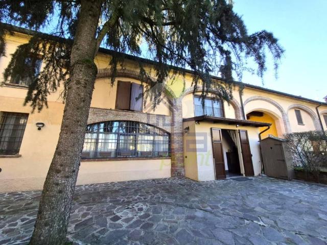 Villetta a schiera in vendita a Gadesco Pieve Delmona CR