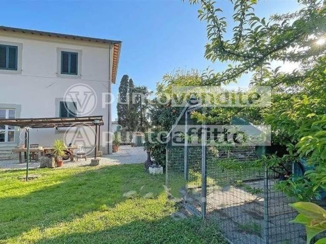 Villetta a schiera in vendita a Lucca LU