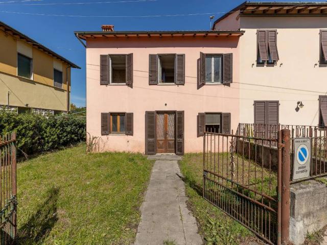Villetta a schiera in vendita a Lucca LU
