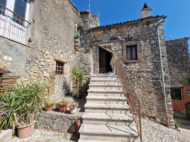 Villetta a schiera in vendita a Lugnano in Teverina TR