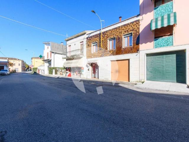 Villetta a schiera in vendita a Luzzara RE