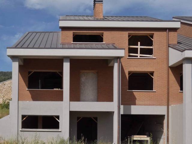 Villetta a schiera in vendita a L'Aquila AQ