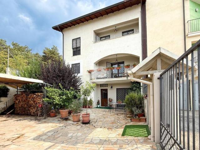 Villetta a schiera in vendita a L'Aquila AQ